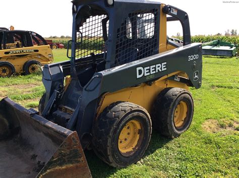 2010 john deere 320d skid steer specs|jd 320e specs.